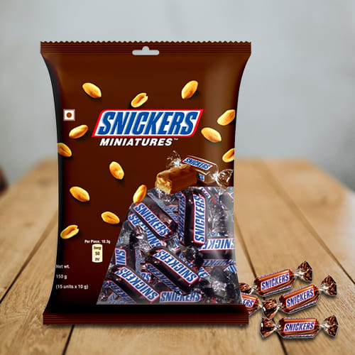 Amazing Snickers Chocolates Gift Pack