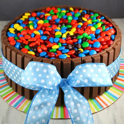 Irresistible Kitkat with Gems Topping Cake