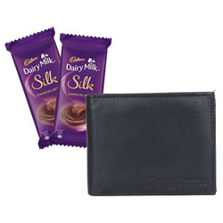Cadbury Dairy Milk Silk Chocolate with Longhorns Wallet Combo