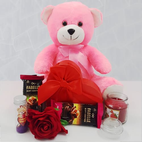 Exclusive Valentine Special Love Hamper