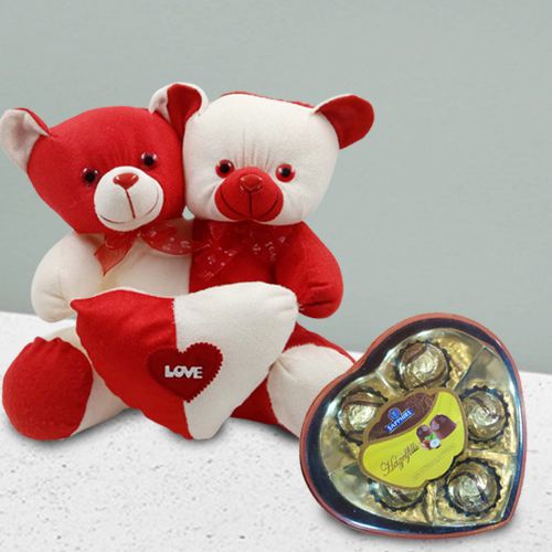 Alluring Twin Combo Teddy with Sapphire Chocolates in Love Box