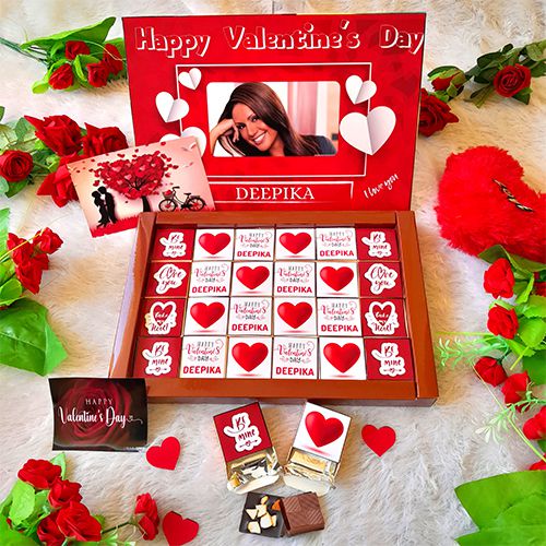 Mouth Watering N Customized Valentines Chocolates Gift Box