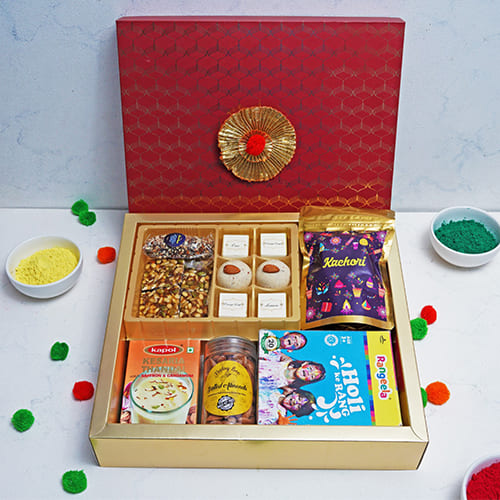 Flavorsome Holi Fusion Hamper