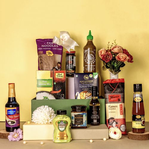 Deluxe Asian Sauce N Noodles Hamper