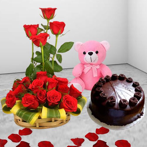 Attractive Dutch Rose Arrangement with Chocolate Cake  N  Teddy