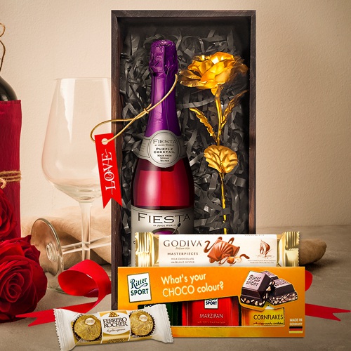 Heavenly Refreshments Treat Box from RawFruit