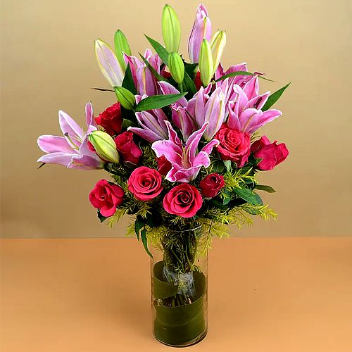 Tender Pink Roses N Lilies in a Glass Vase