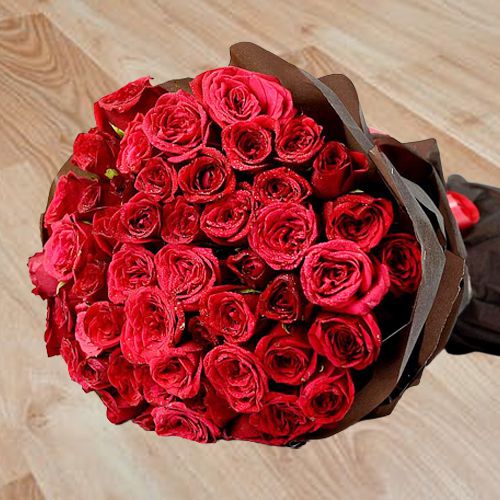 Designer Bouquet of Eternal Red Roses	
