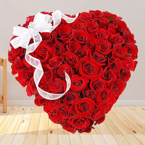Gorgeous Heart Shape Arrangement of Red Roses