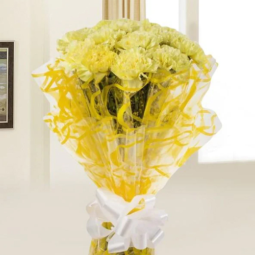 Stunning Yellow Carnations Bouquet