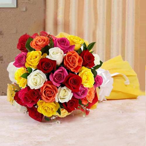 Exquisite Mixed Roses Bouquet for 25th Valentine Celebration