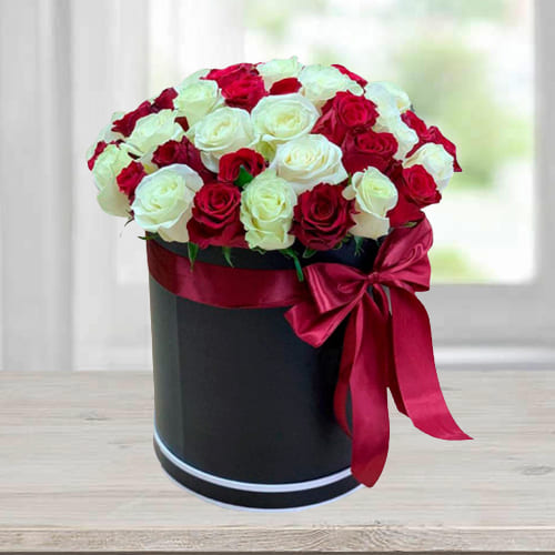 Luxury Barrel Box of Red n White Roses